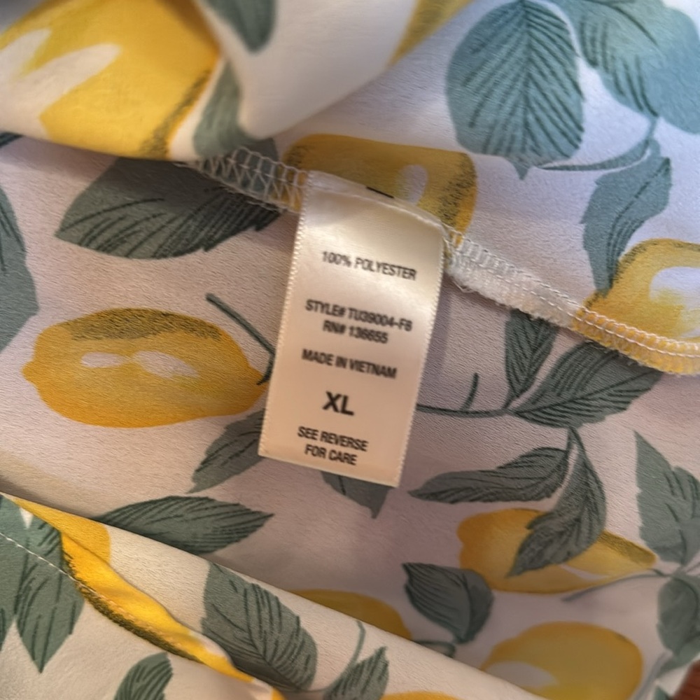West Kei XL blouse with lemons - Picture 4 of 4